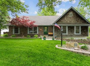 10101 NW 67th St, Kansas City, MO 64152