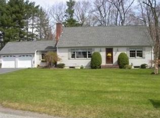 29 Decorie Dr, Wilbraham, MA 01095