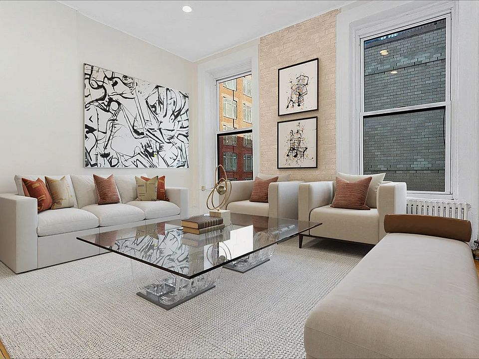 1st image of 300 E 61st St APT 3E