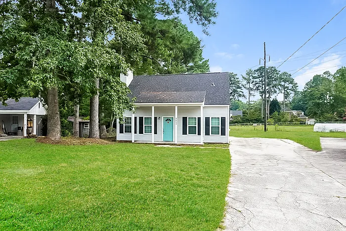 4081 Melrose Dr — Photo 1