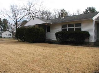 20 Hite Ct W, Schenectady, NY 12303