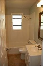 4th image of 1427 Teekell St