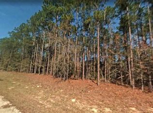 563 E Kingsdale St, Citrus Springs, FL 34434