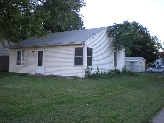 SOUTHEAST CORNER VIEW