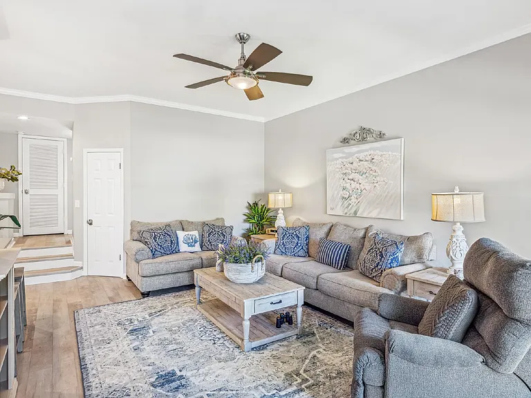 3 Shelter Cove Ln #7438 — Photo 4