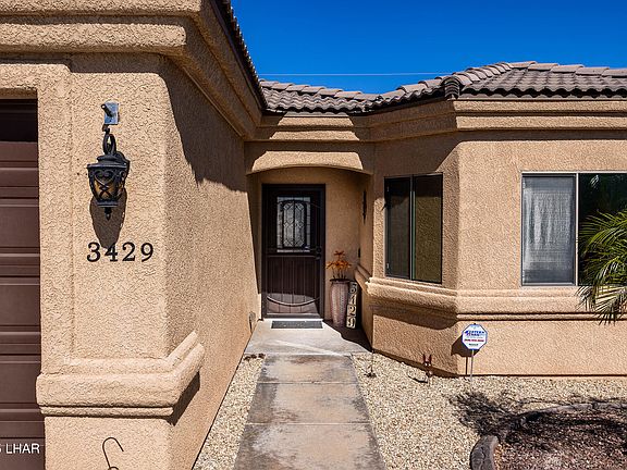 5th image of 3429 Newport Dr