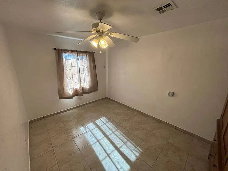 835 S Palm Ave — Photo 6