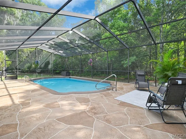 5 Jungleplum Ct E, Homosassa, FL 34446