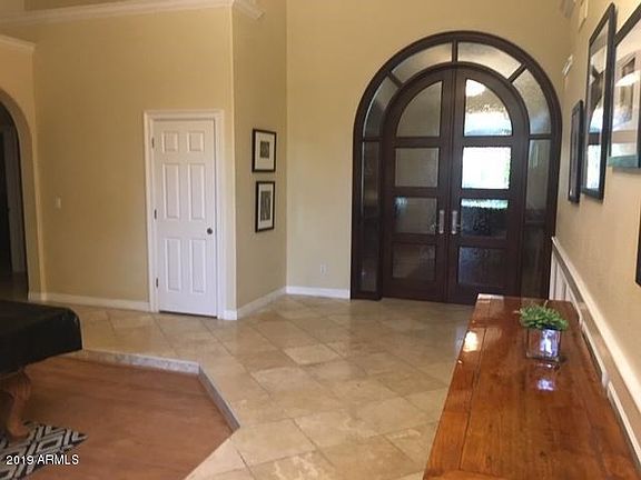 Entry - Living Rm - Den Entry