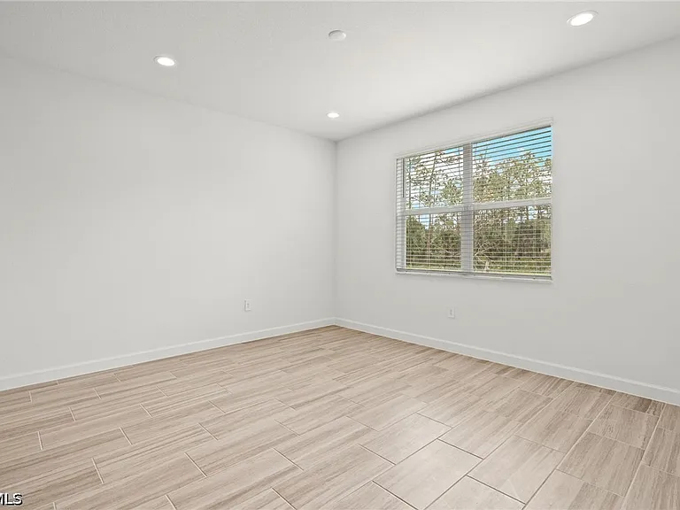 15222 Jadestone Dr — Photo 24