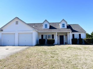 16 Abbey Ln, Cartersville, GA 30120