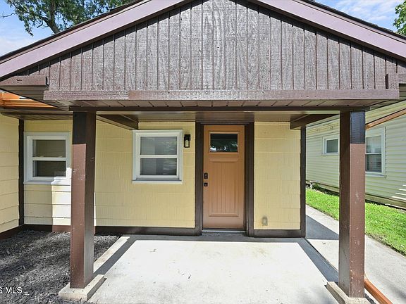 2nd image of 1374 Gage Rd