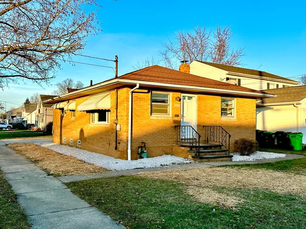 30801 Grant Rd, Wickliffe, OH 44092