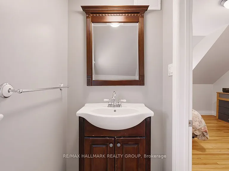 94 Marlborough Ave — Photo 29