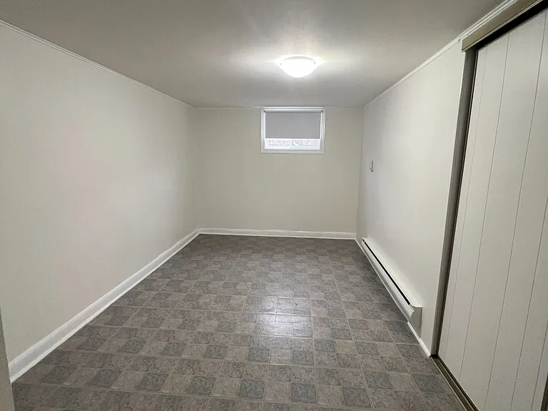 1101 King St #BASEMENT — Photo 7