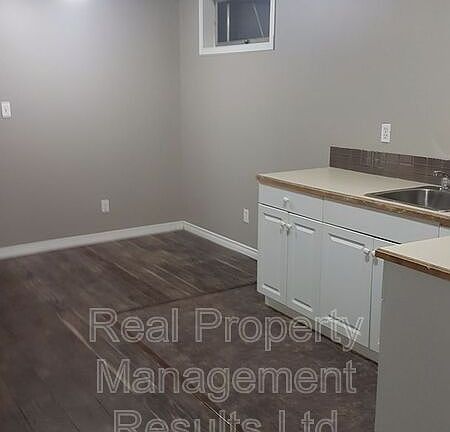 5th image of 4912 A 55a Ave Unit A