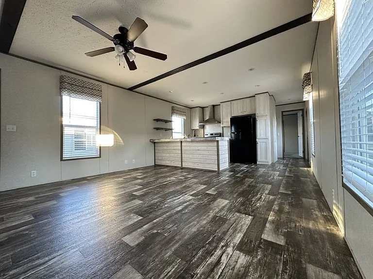 3150 Plateau Dr #807 — Photo 2
