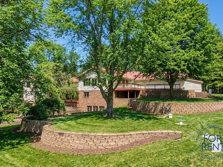 7255 E Baldwin Rd — Photo 11
