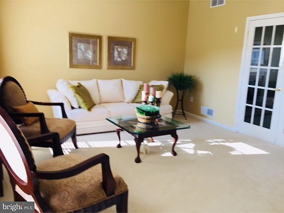 4th image of 113 Delilah Dr