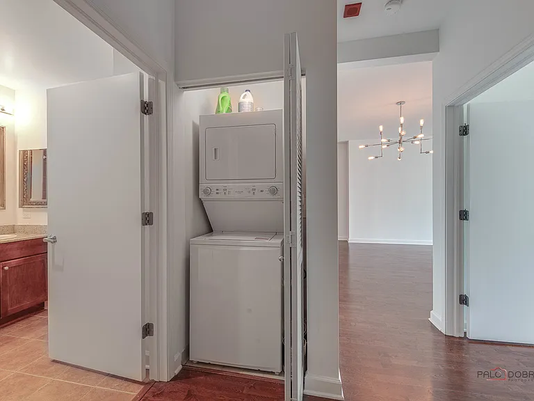 1235 S Prairie Ave #2107 — Photo 25