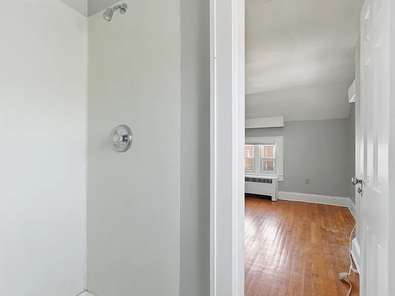 142 N Washington St #7 — Photo 13