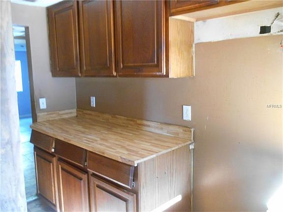 5th image of 2518 Tanglewood St