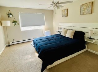 1410 N York St APT 34, Denver, CO 80206