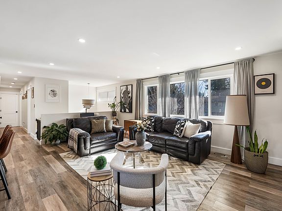 5th image of 21635 123rd Ave