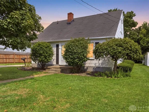 911 Ellen Dr, Middletown, OH 45042