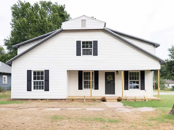 100 N 12th St, Tonkawa, OK 74653