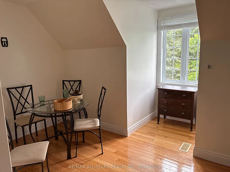 27 Tranmer Rd — Photo 6