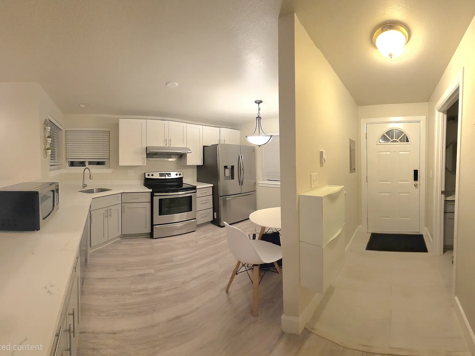 3 bed, 2.5 bath, 1127 sqft, $2,800 — Photo 4