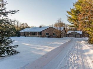 E9969 Trophy Trl, Reedsburg, WI 53959