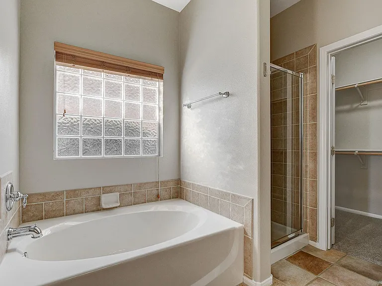10629 Tinta Ln — Photo 23