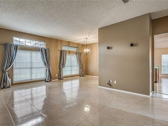 2nd image of 4710 Shorewood Dr