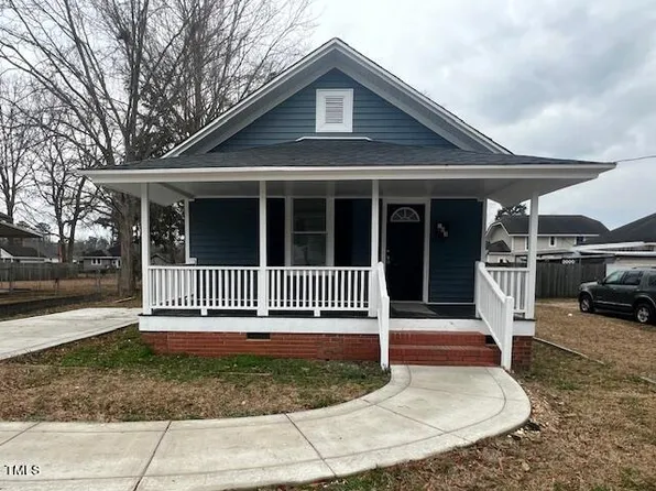 103 E East St, Erwin, NC 28339