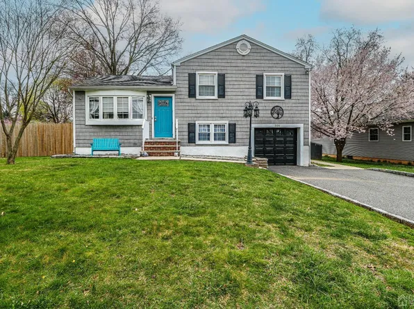 306-187 Elissa Ct, South Plainfield, NJ 07080