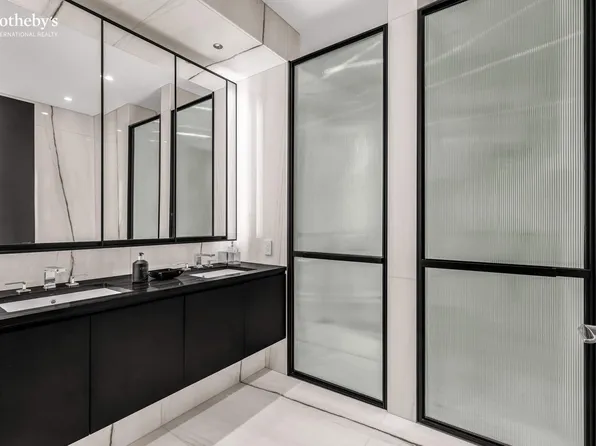 157 West 57th Street image 5 of 11