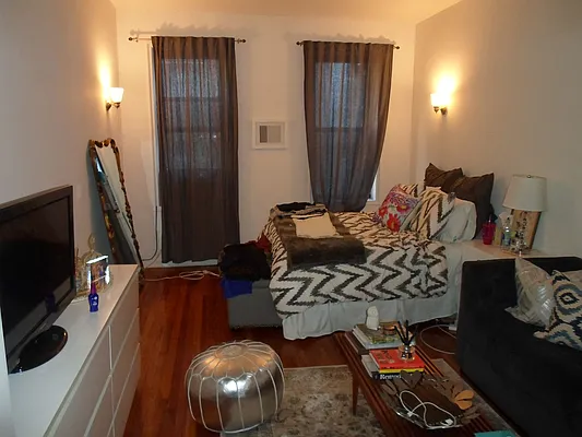 Rented by Sky Management | media 33