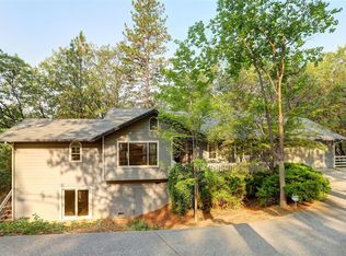 16784 Oscar Dr, Grass Valley, CA 95949
