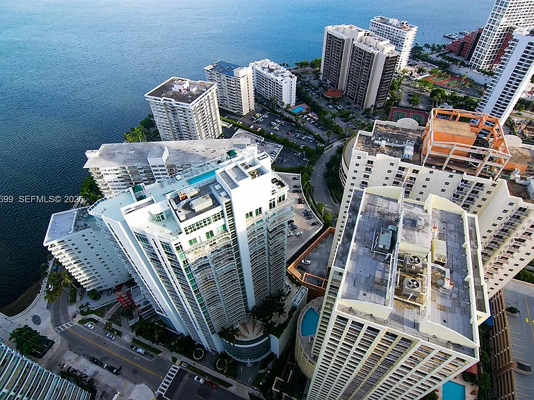 1300 Brickell Bay Dr #2900 — Photo 34