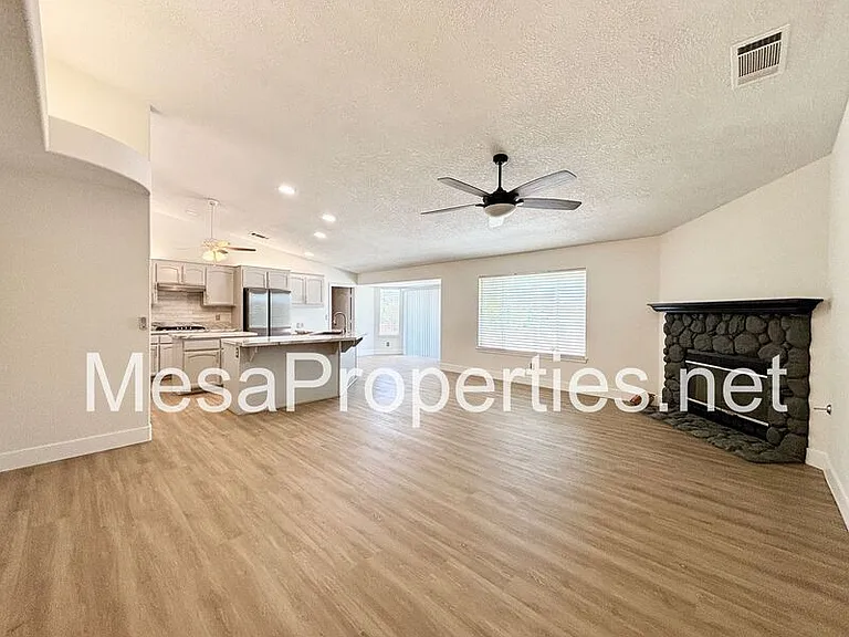 15185 Osceola Rd — Photo 7