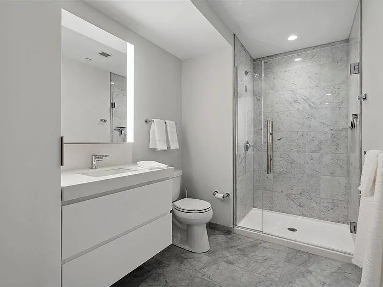 135 Seaport Blvd #1610 — Photo 16