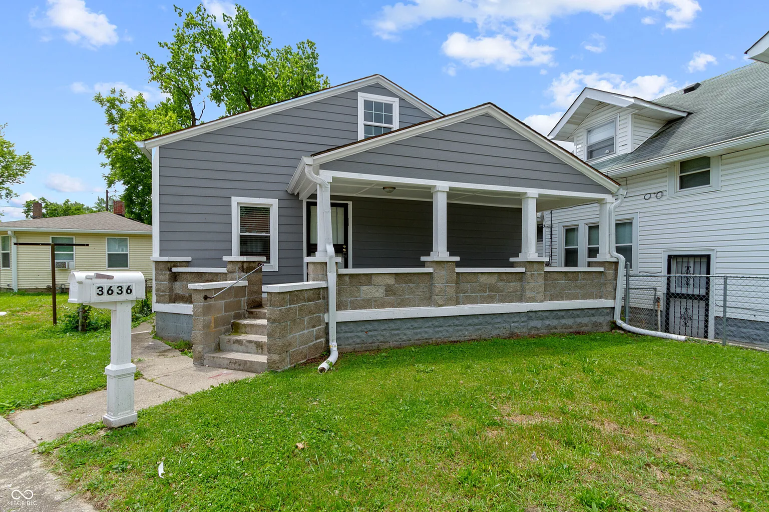 3636 Crescent Ave photo 1