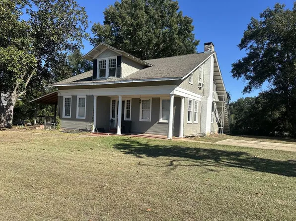 304 S Court St, Ellisville, MS 39437