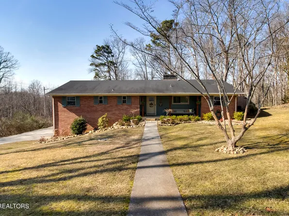 907 W 6th Ave, Lenoir City, TN 37771