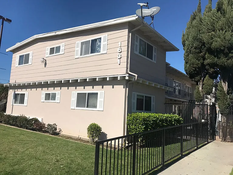 1631 W Lomita Blvd — Photo 1