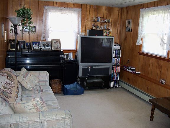 Apartment Living Room