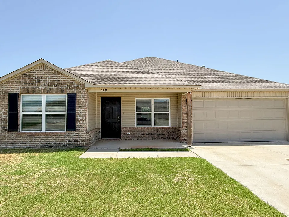 528 Fox Burrow Ln