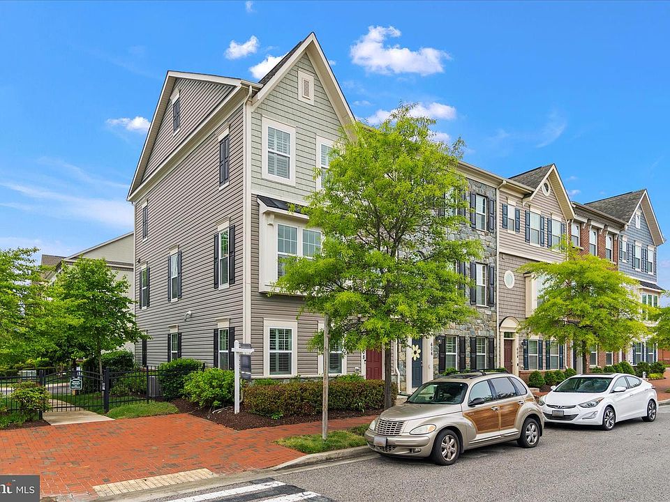 1st image of 608 S Cherry Grove Ave